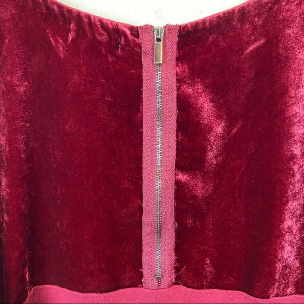 Lucky Brand Velour Top Red Women's Maroon Crushed Stretch Blouse Size Medium - Picture 4 of 12